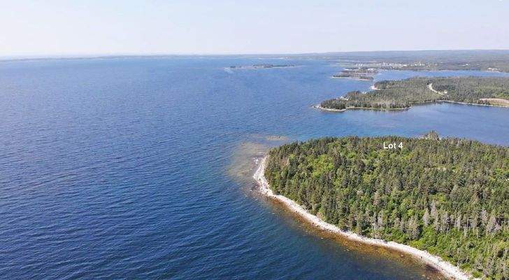 Nova Scotia - Grover?s Point - Wunderschönes Uferg