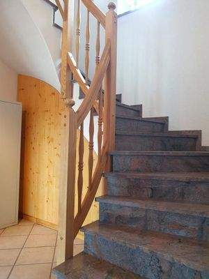 Treppenaufgang KG zu EG