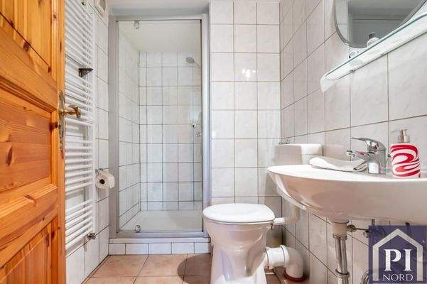 Modernisiertes Duschbad im KG