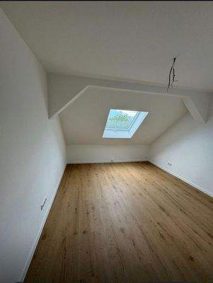 Dachgeschoss mit Dachfenster