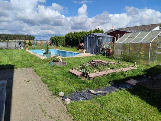 Außen 10 Ringfurth.jpg