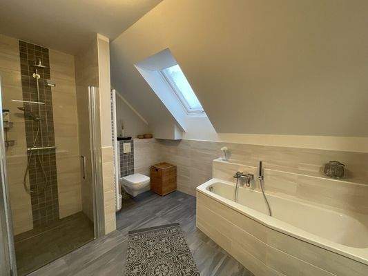 Bad im Obergeschoss