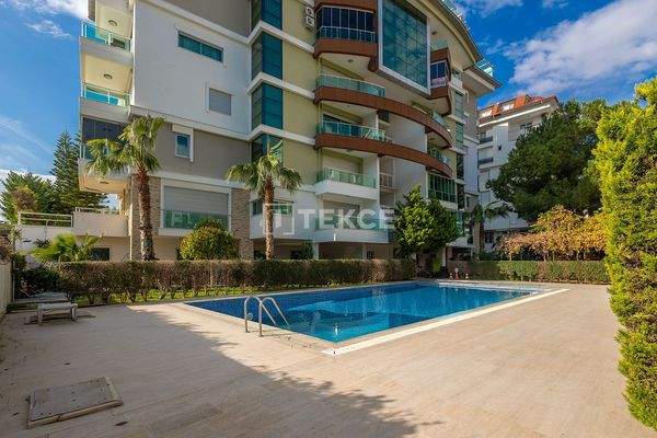 Furnished Duplex Seaside Apartment in Alanya