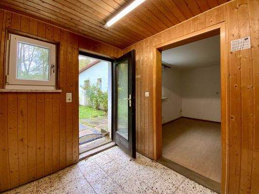 Keller mit Zugang zum Garten