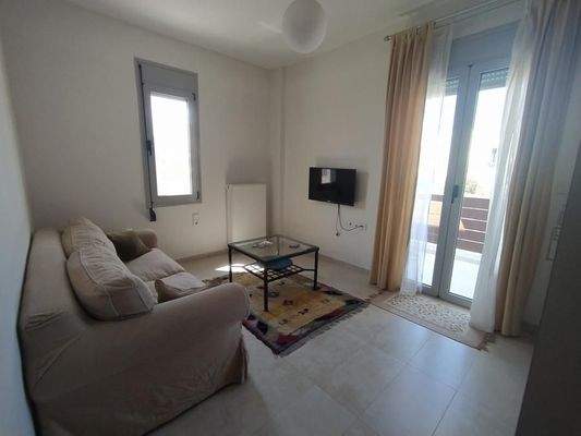 Kreta, Atsipopoulo: Geräumige 2-stöckige Villa in einem ruhigen Dorf in der Nähe des Meeres zu verkaufen