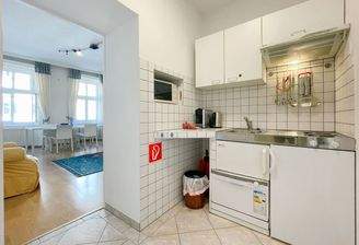 Gruentorgasse_20240930_055