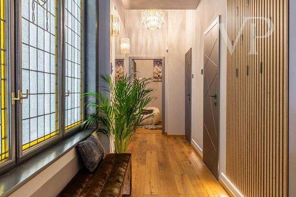 cb31dd0c-9ef5-466e-9b20-1119d2c3f398