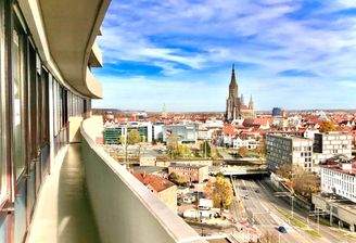 Urbanes Wohnen mit sensationellem Fernblick auf da