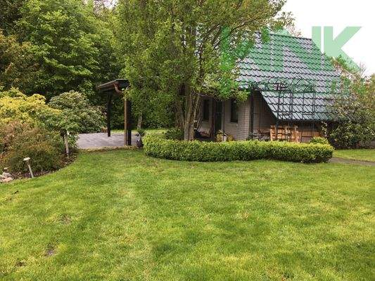 Blick auf das Nebengebäude