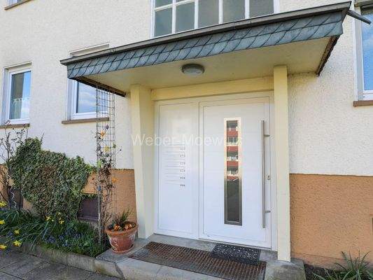 3470 H13 Eingangsbereich