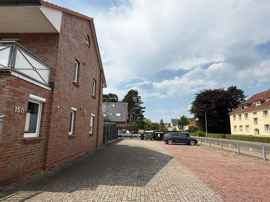 Stellplätze direkt am Haus