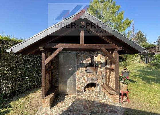 Back- und Räucherhaus