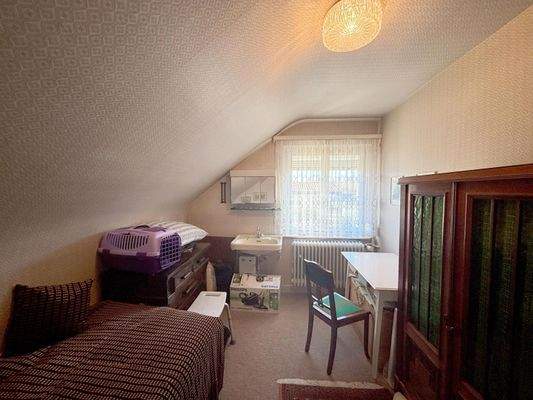 ... weiteres Zimmer im OG