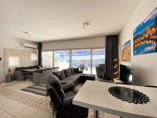 56dc71da0b3e4badb78dea464ee09951-original