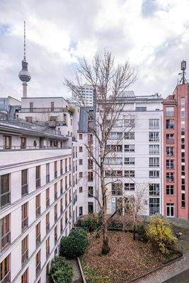 Ausblick vom Balkon im 5. OG