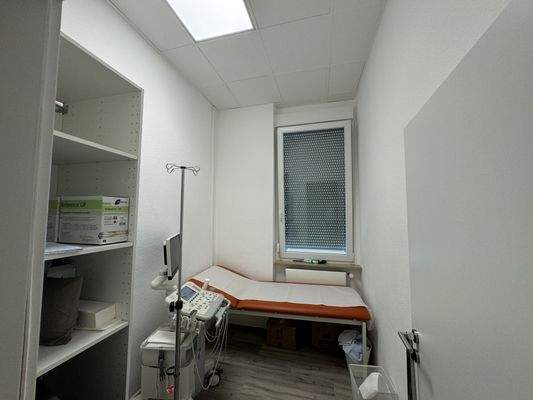 Büro-/Praxisflächen