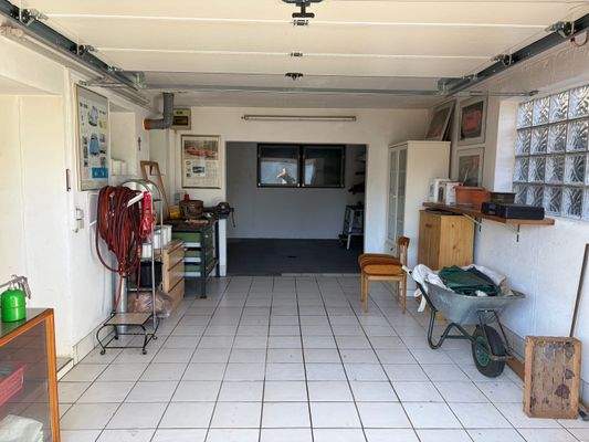 Garage Anbau 1978 mit zusätzlichem Stauraum