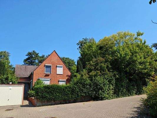 WhatsApp Image 2025-08-24 at 00.22.30 (1)