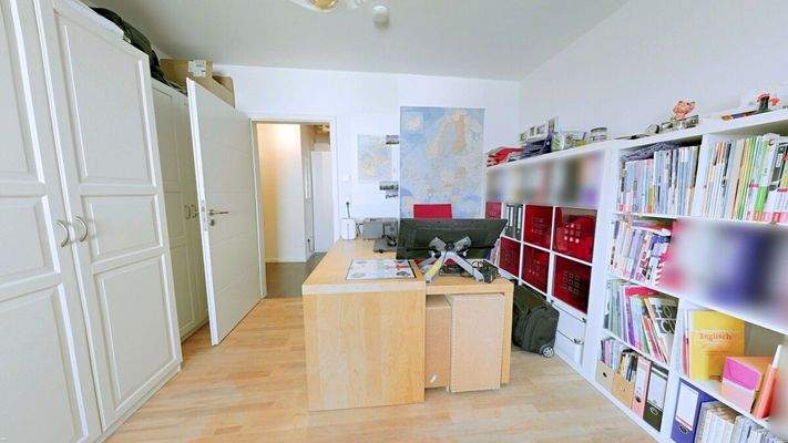 Arbeitszimmer