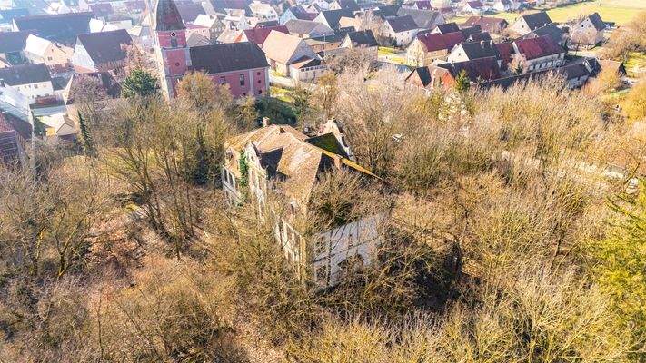 Schloßstraße 8 - Illesheim - FLUG-4