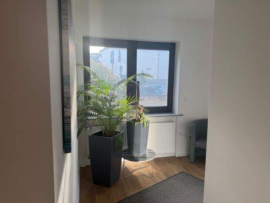 Attraktive Kapitalanlage: Modernisiertes Mehrfamilienhaus mit stabilen Mieteinnahmen in Diez