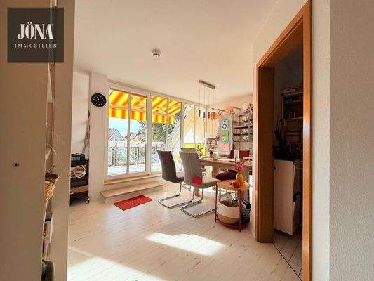 Blick ins Wohnzimmer