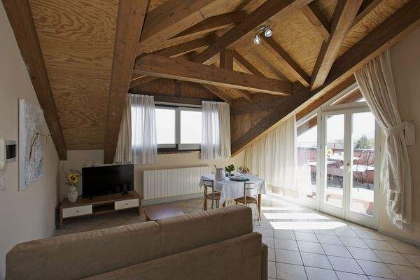 3-Zimmer-Mansardenwohnung Nr. 16 mit Balkon