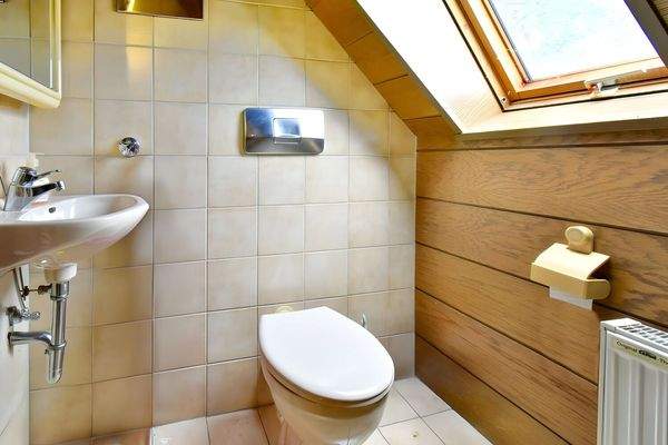WC Dachgeschoss
