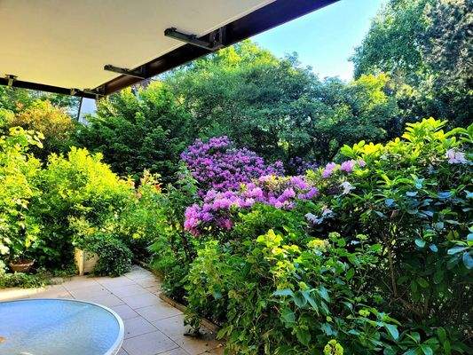 die überdachte Terrasse