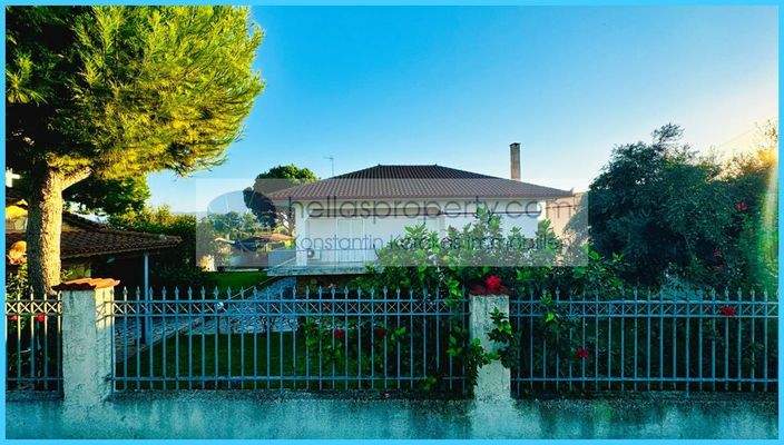 82d91889350344ecad8a1101ec2e5b1f-original