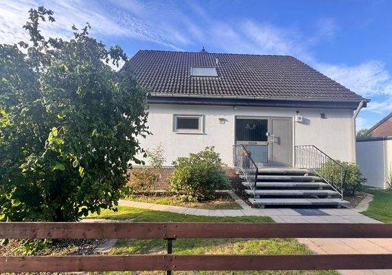 Burgdorf Frontfoto 18. August 2025.jpg