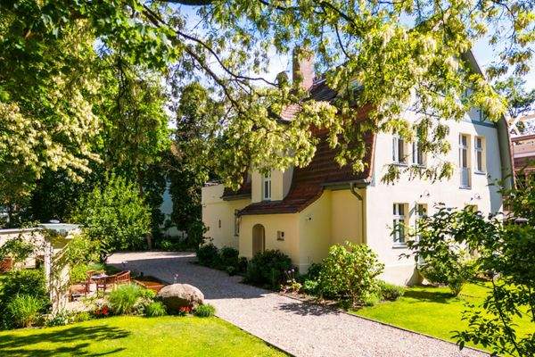 Sichtachse Villa & Garten