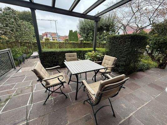 Buchloe-German-Deutschland-Haus-Verkauf-Neu-Nähe München-Oktoberfest-Stadtleben-Landschaft-Garten-Luxus