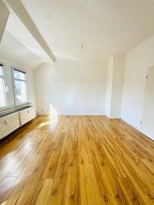 WhatsApp Image 2025-09-09 at 08.22.22