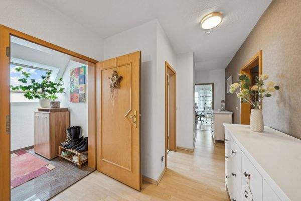 Flur und Eingangsbereich Einliegerwohnung