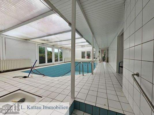 Schwimmbad - Sauna - Dusche