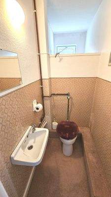 DG: separates WC neben Bad