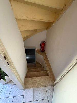 Treppe ins KG