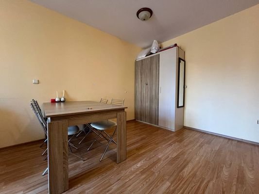 ID 7873 Ein-Zimmer-Wohnung in Golden Hermes