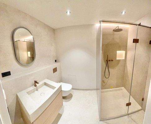 Duschbad mit viel Komfort