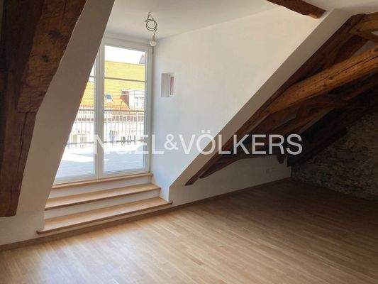 Zugang zur Dachterrasse