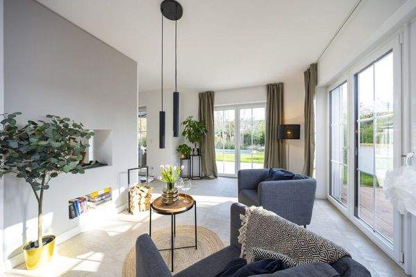 Kamin- und Loungebereich Wohnzimmer Erdgeschoss