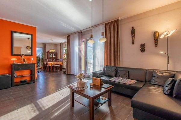 Wohn- und Essbereich