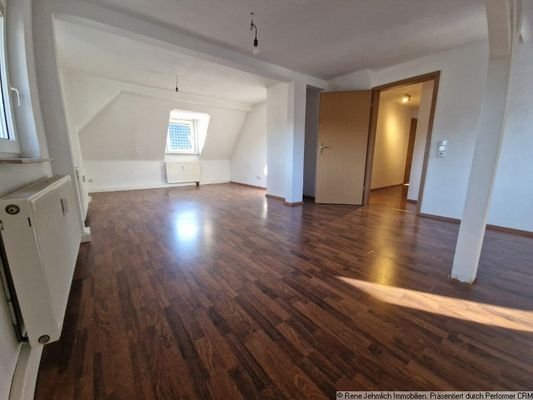 Wohnzimmer im Dachgeschoss