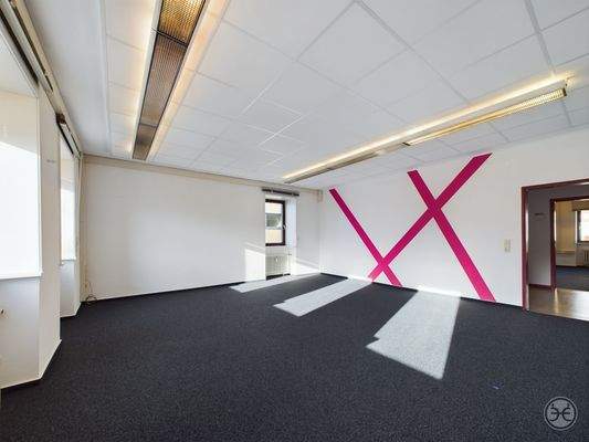 Eden-Ehbrecht-Immobilien_Büroflächen_Telekom-Gebäude_014