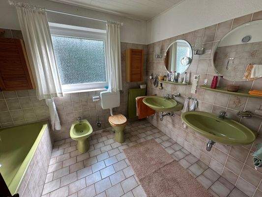 20-Badezimmer