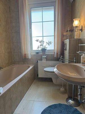 Badezimmer EG rechts