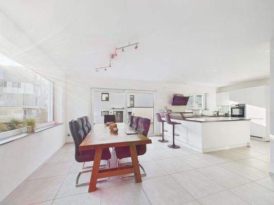 Wohn-, Ess- & Kochbereich