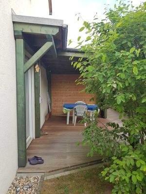 Terrasse mit Überdachung