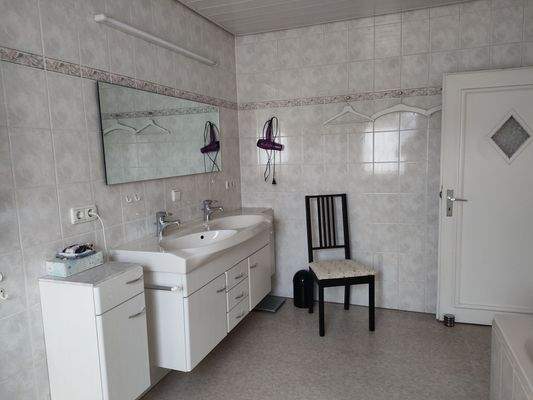 Bad Dopppelwaschbecken